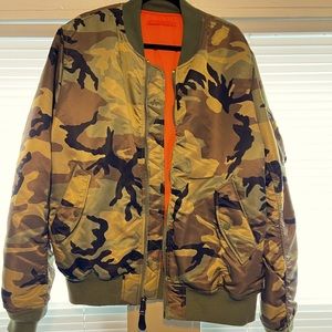Alpha Industries - MA-1 BOMBER JACKET SLIM FIT 2XL Color: Woodland Camo